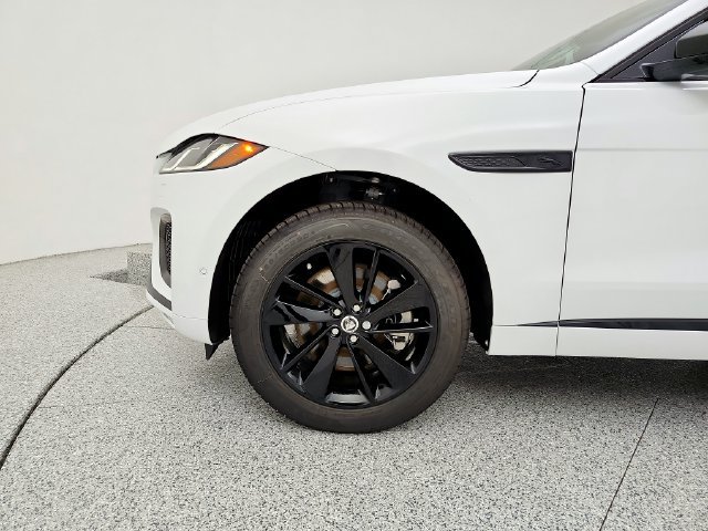 New 2026 Jaguar F-PACE R-Dynamic S AWD/4WD image 33