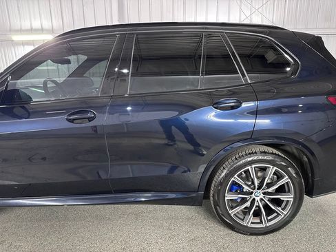 Used 2024 BMW X5 xDrive40i w/ M Sport Package AWD/4WD image 18