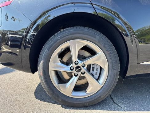 New 2026 Genesis GV70 2.5T Advanced image 17