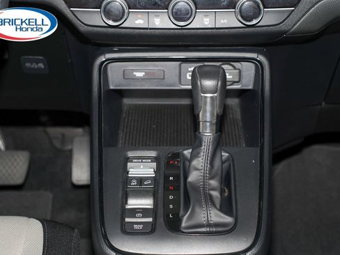 Used 2024 Honda CR-V LX image 23