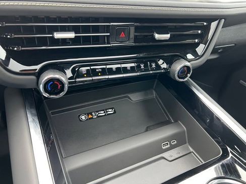 New 2026 Chevrolet Tahoe Premier image 15