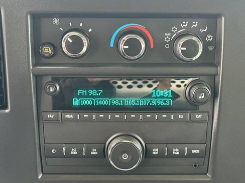 Used 2025 Chevrolet Express 2500 Extended w/ Communications Package RWD image 24