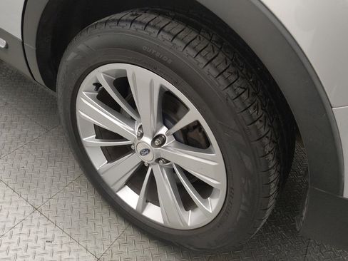 Used 2019 Ford Explorer Limited w/ Class III Trailer Tow Package FWD image 31