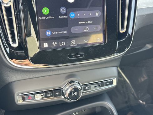 New 2026 Volvo XC40 B4 Core w/ Protection Package image 26