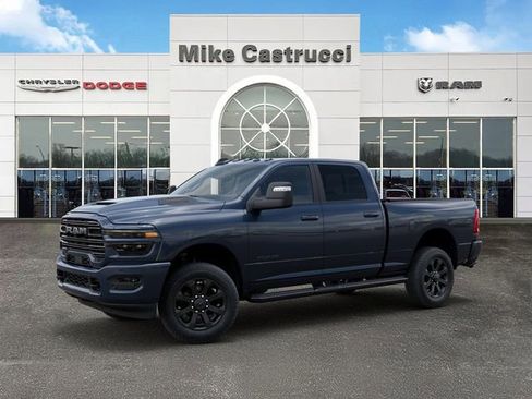 New 2026 RAM 2500 Laramie AWD/4WD image 3