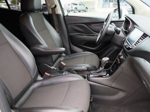 Used 2019 Buick Encore Preferred image 25