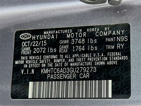 Used 2016 Hyundai Veloster w/ Option Group 03 image 30