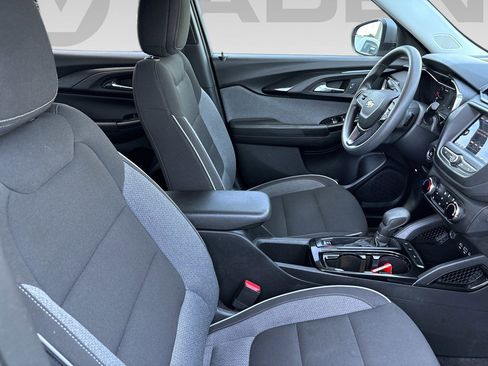 Used 2023 Chevrolet TrailBlazer LT image 10