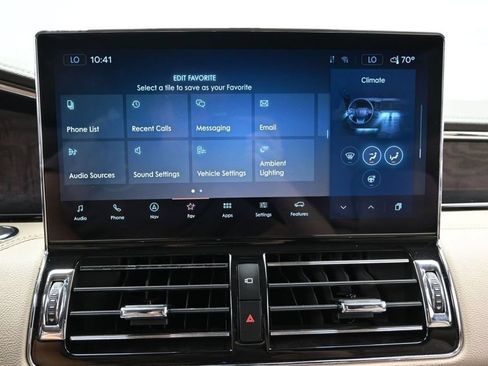 Used 2024 Lincoln Navigator Premiere AWD/4WD image 38
