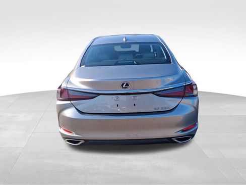 Used 2021 Lexus ES 350 w/ Premium Package FWD image 7