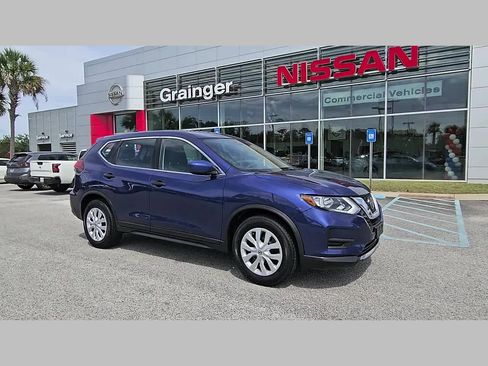 Used 2018 Nissan Rogue S FWD image 17
