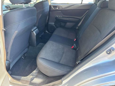 Used 2013 Subaru Crosstrek 2.0i Premium image 12