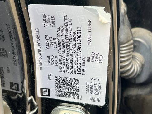 Used 2022 Chevrolet Colorado Z71 w/ Z71 Midnight Edition image 24