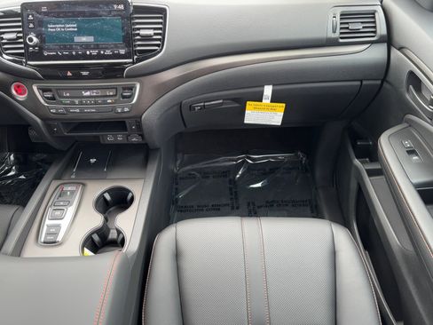 New 2025 Honda Ridgeline TrailSport+ image 16