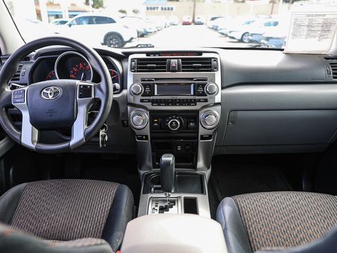 Used 2013 Toyota 4Runner SR5 w/ Convenience Pkg RWD image 2