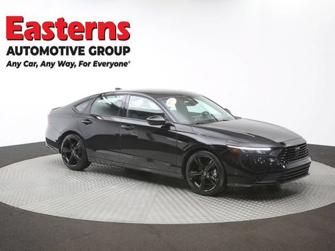 Used 2025 Honda Accord Sport image 48