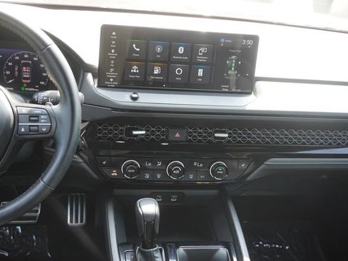 Used 2024 Honda Accord Sport image 15