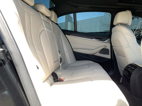 Used 2021 BMW 540i xDrive w/ M Sport Package AWD/4WD image 33
