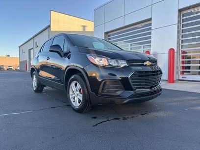 Used 2022 Chevrolet Trax LS w/ Tint and Cruise Package