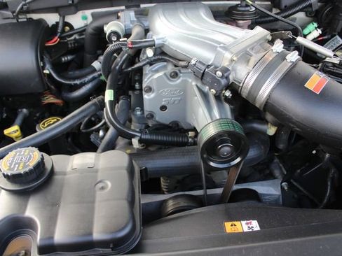 Used 2004 Ford F150 Lightning image 27