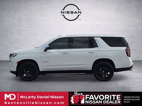 Used 2023 Chevrolet Tahoe Premier w/ Advanced Technology Package AWD/4WD image 3