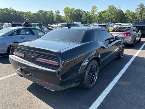 Used 2021 Dodge Challenger R/T Scat Pack RWD image 2