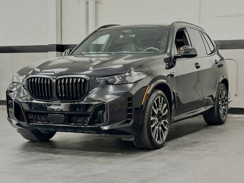 Used 2024 BMW X5 xDrive50e w/ Executive Package AWD/4WD image 8