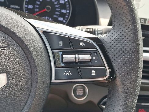 Certified 2023 Kia Forte GT-Line w/ GT-Line Premium Package image 10