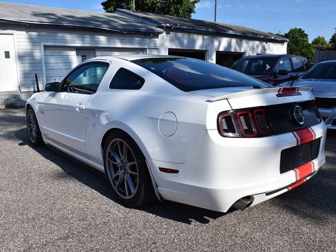 Used 2013 Ford Mustang GT Premium w/ Brembo Brake Pkg RWD image 9