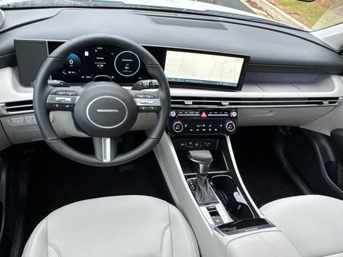 New 2026 Hyundai Tucson SEL image 13