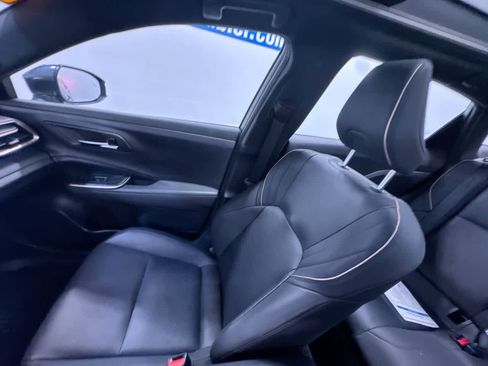 Used 2023 Toyota Crown XLE image 34