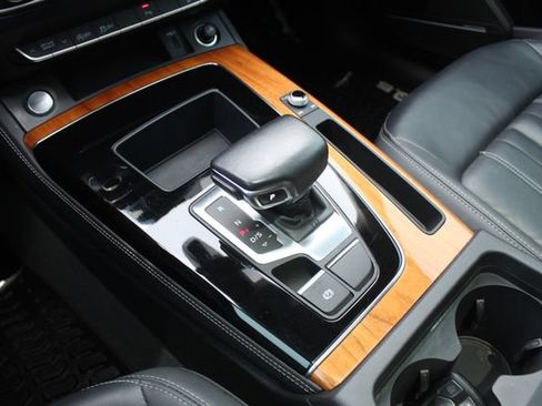 Used 2023 Audi Q5 2.0T Premium Plus w/ Premium Plus Package AWD/4WD image 33