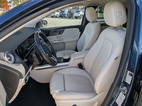 Used 2022 Mercedes-Benz GLA 250 4MATIC image 20