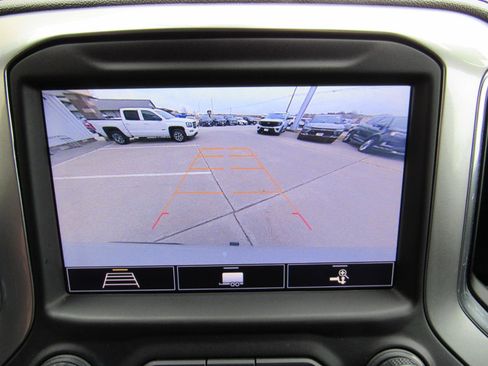 Used 2020 Chevrolet Silverado 1500 LT w/ All-Star Edition image 36