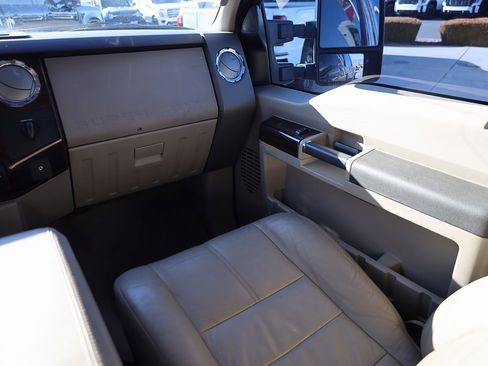 Used 2008 Ford F350 Lariat image 20