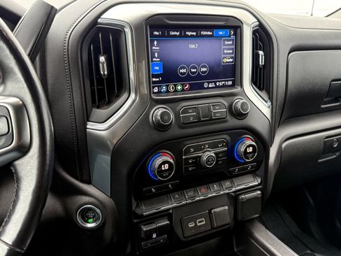 Certified 2020 Chevrolet Silverado 1500 RST w/ All-Star Edition AWD/4WD image 19