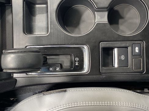 Used 2018 Subaru Legacy 2.5i Limited AWD/4WD image 20