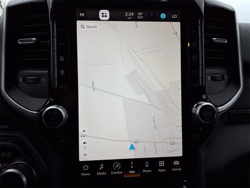 Used 2024 RAM 2500 Big Horn w/ Sport Appearance Package image 14