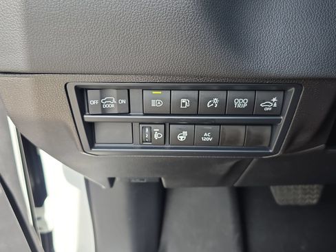 Used 2026 Toyota Sequoia Limited AWD/4WD image 23