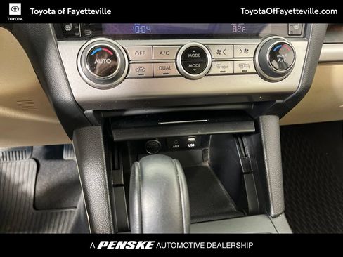 Used 2016 Subaru Outback 2.5i Limited AWD/4WD image 39