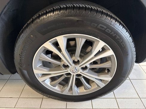 Used 2022 Buick Envision Preferred image 11