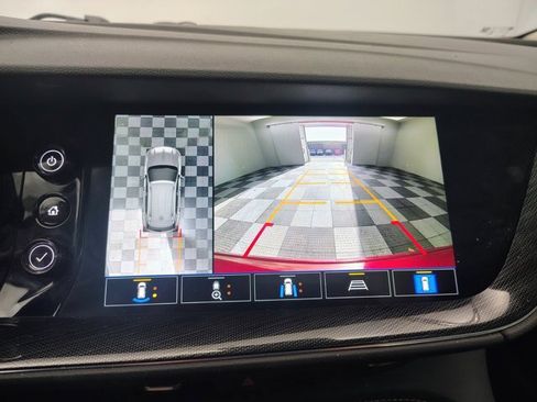 Used 2023 Buick Envision Essence w/ Technology Package I AWD/4WD image 4