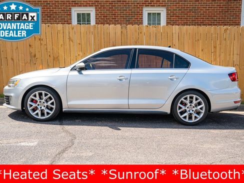 Used 2014 Volkswagen Jetta GLI FWD image 10