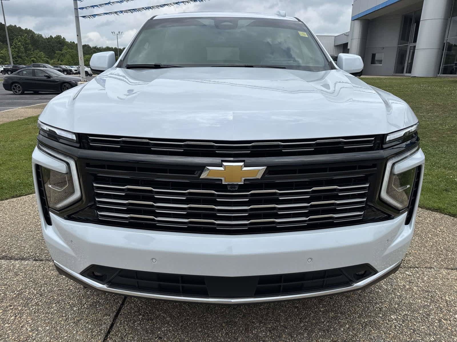 New 2026 Chevrolet Tahoe High Country AWD/4WD image 2
