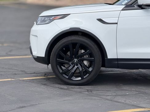 Used 2020 Land Rover Discovery HSE Luxury AWD/4WD image 8