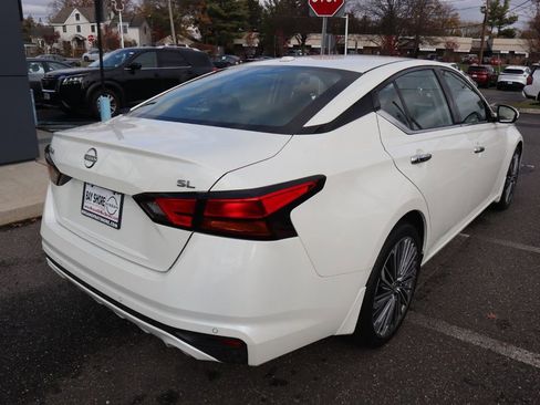 Certified 2025 Nissan Altima 2.5 SL image 6