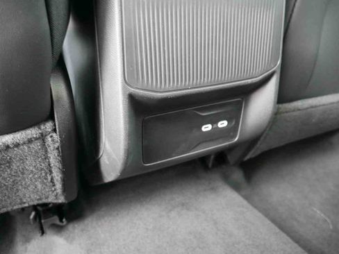 New 2026 Jeep Cherokee Limited image 15