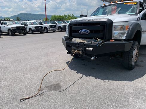 Used 2011 Ford F550 4x4 SuperCab Super Duty w/ PWR Equipment Group image 43