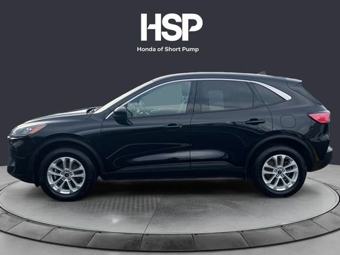 Used 2021 Ford Escape SE w/ Convenience Package AWD/4WD image 2