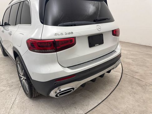 Used 2021 Mercedes-Benz GLB 250 image 22
